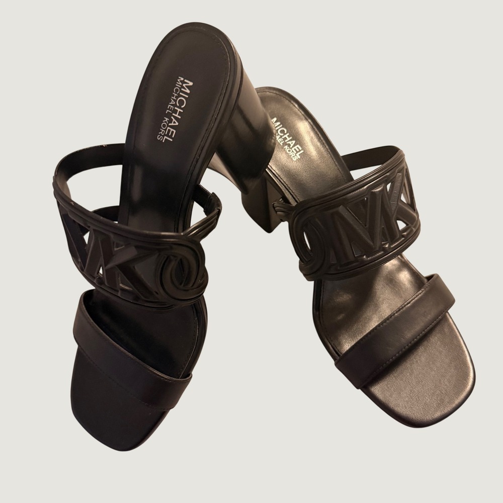 NEW Michael Kors Womens Black Leather MK Logo Block Heel Sandals Size 7.5M